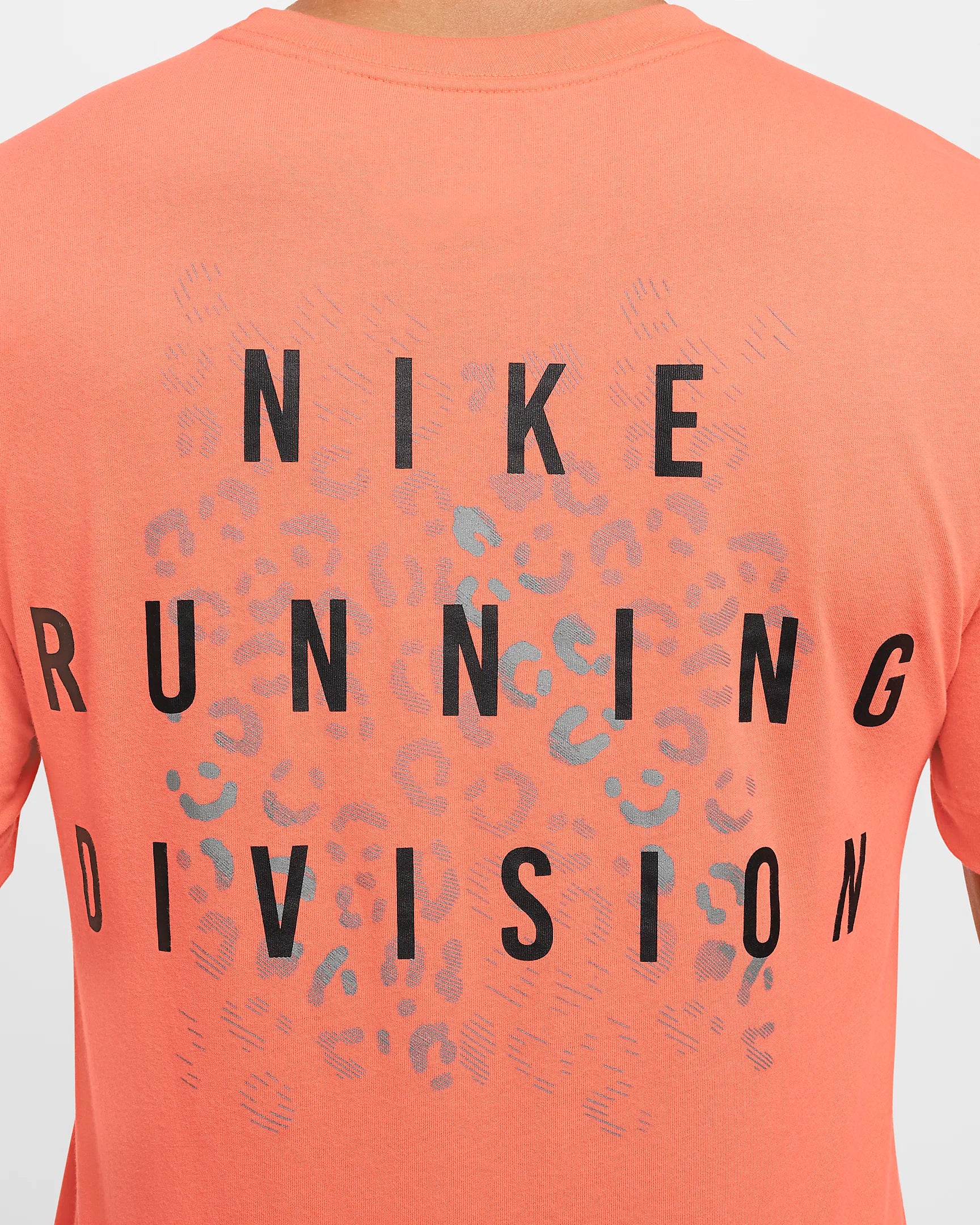 Nike Running Division Short Sleeved T-Shirt - Mens