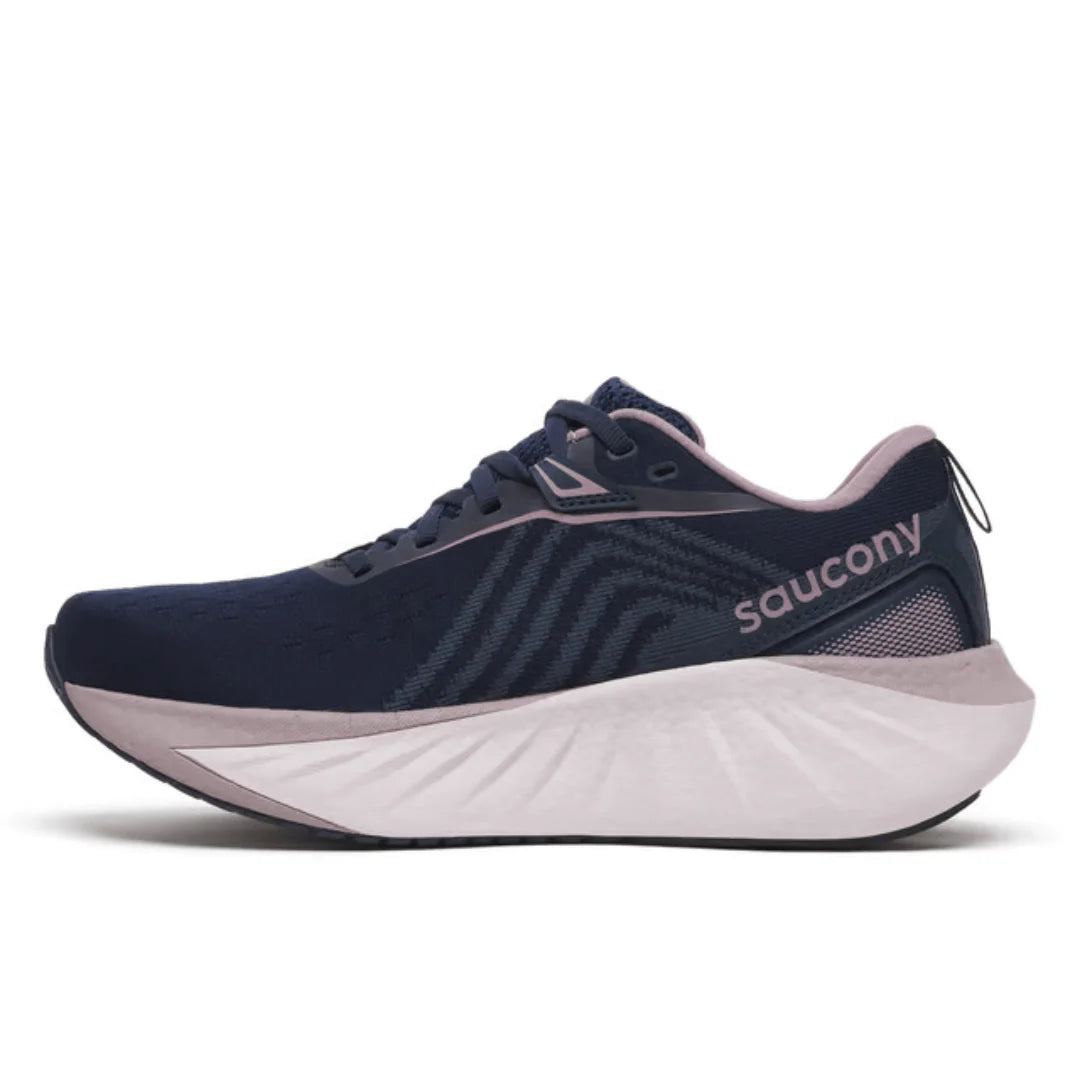 Saucony Triumph 22 - Womens Running Shoes (Width B)