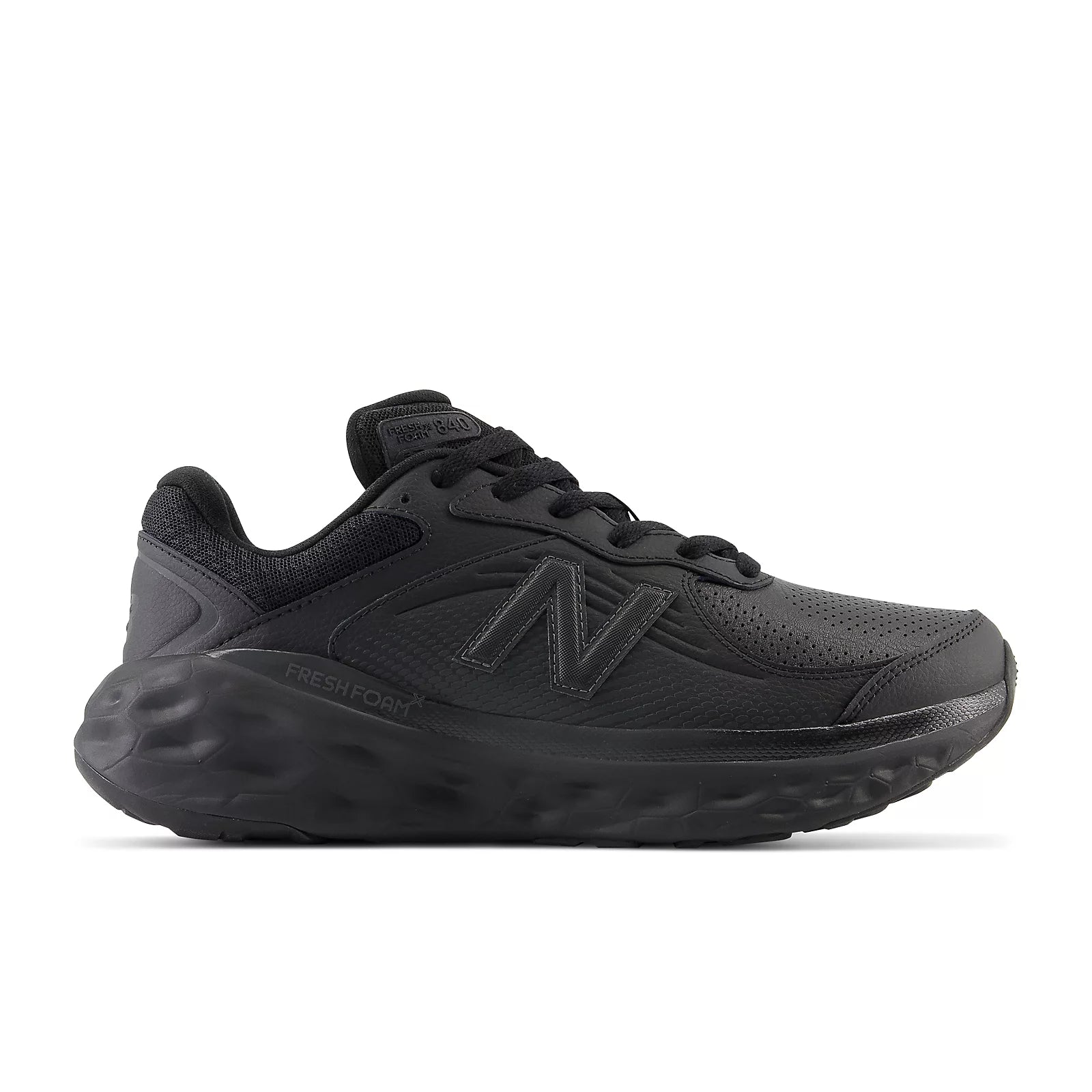 New balance mens white walking shoes best sale