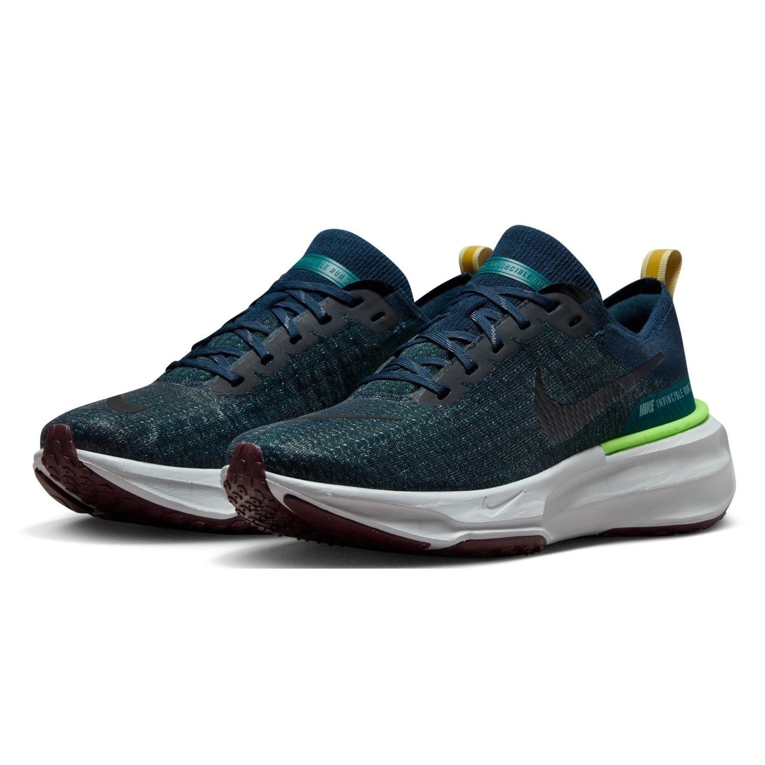 Nike ZoomX Invincible Run Flyknit 3 - Mens Running Shoes (Width D)